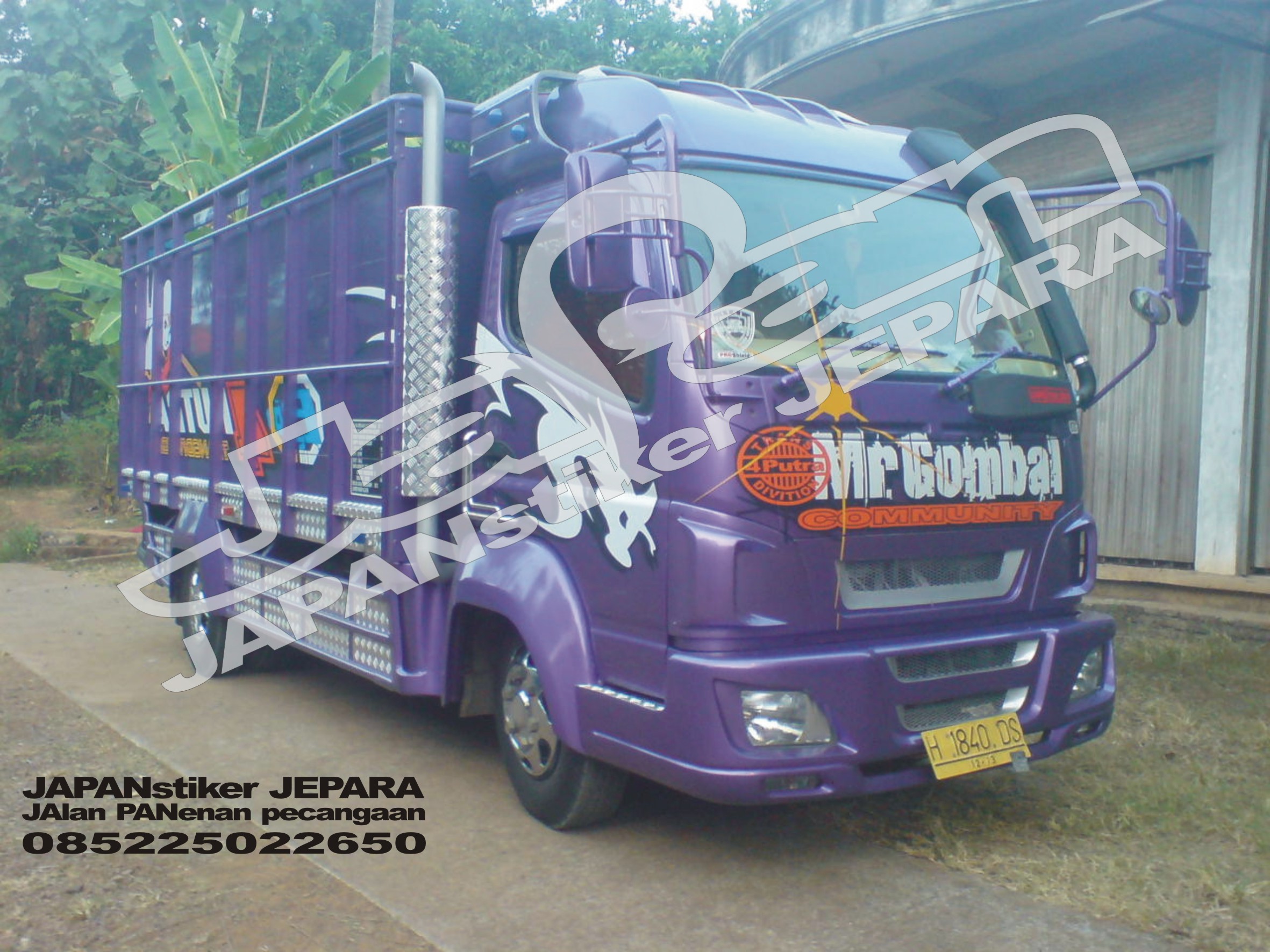 Mr Gombal Truck Japan Sticker